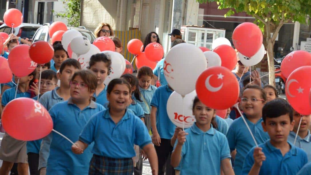 Cumhuriyetimizin 100. Yıl Etkinlikleri Türkiye Yüzyılı Yürüyüşü
